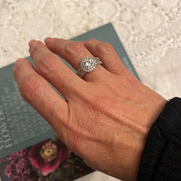 Sterling Silver 925 CZ Pave Cocktail Ring Size 6.5 with Blue Velvet Box - Picture 10 of 10